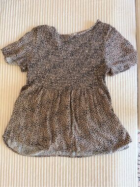 URBAN Romantics Beige and Black Leopard Smocked Peplum Top